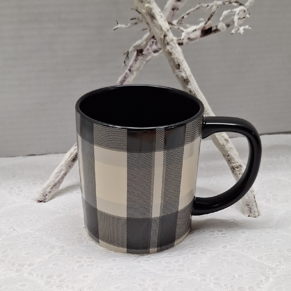 🛍2/$15🛍 #ABM Indigo Plaid Black and Cream Mug